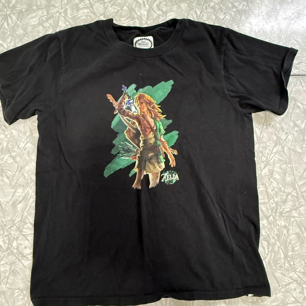 Legends of Zelda Nintendo Black Tee with White Official Licensed Logo - Picture 5 of 6